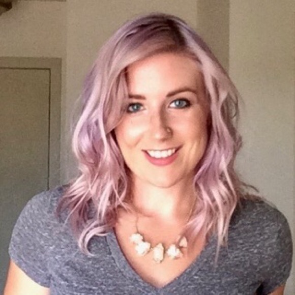 Meet your Posher, Eliza - Picture 1 of 1